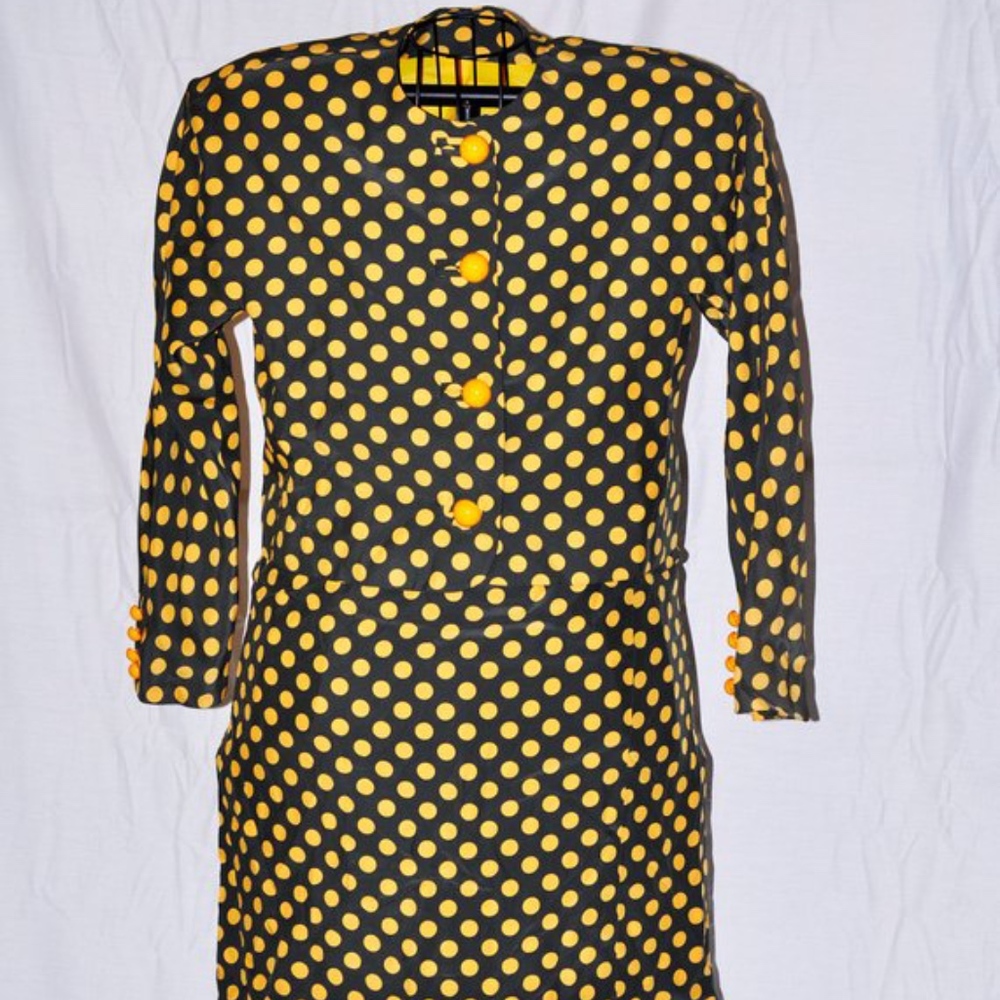 DAVID HAYES 100% Silk 2-piece Polka Dot Skirt Suit